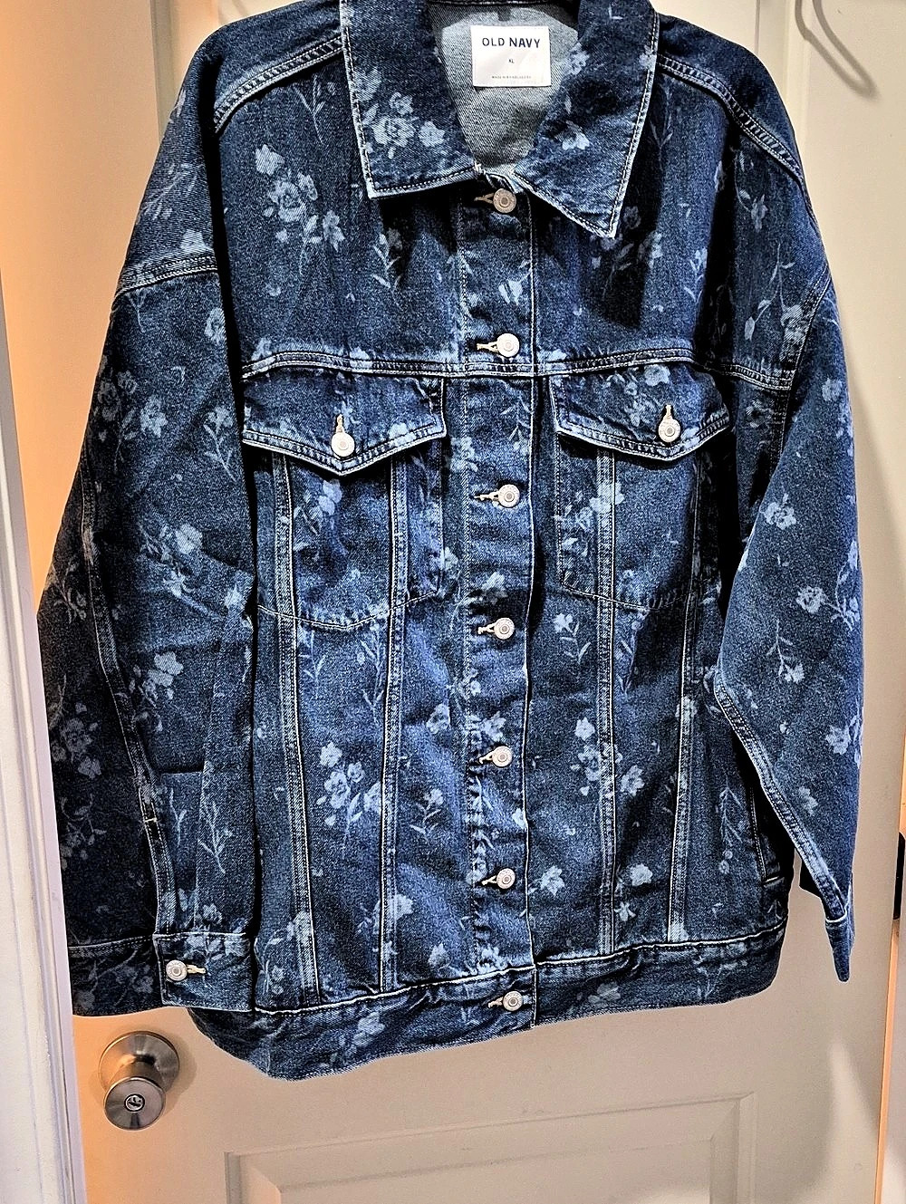 Old Navy Oversized Floral Print Jean Trucker Jacket Blue XL